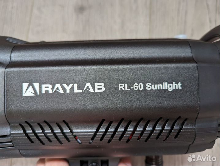 Комплект студийного света RayLab RL-60 со стойкой