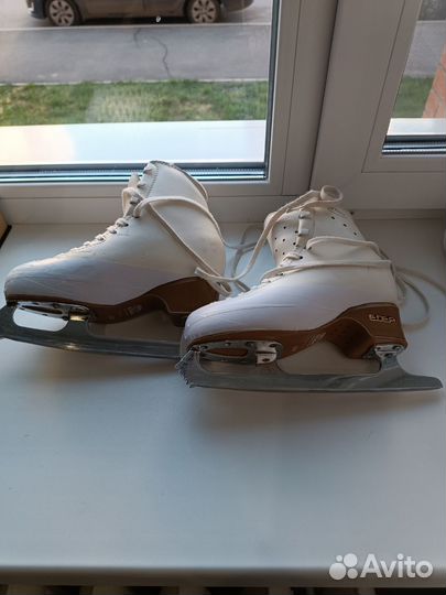 Коньки профиссиональные фигурные