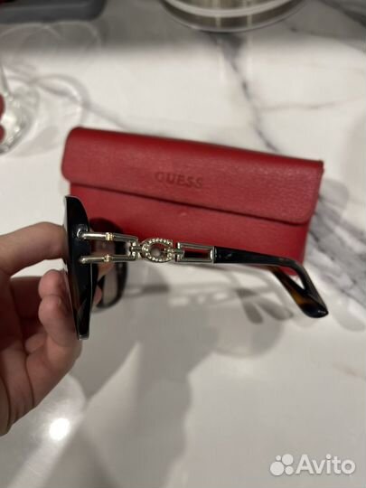 Очки Guess оригинал б/у