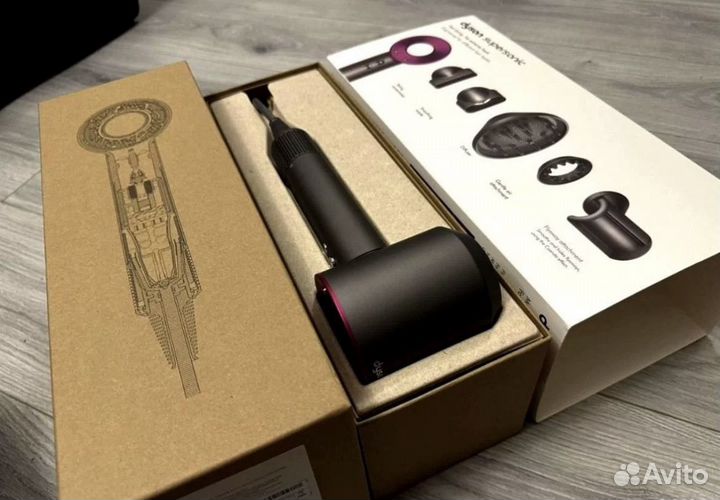 Фен Dyson Supersonic Новый