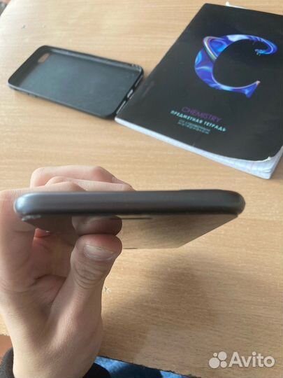 iPhone 8 Plus, 64 ГБ