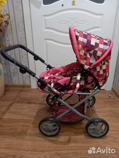 Коляска кукольная