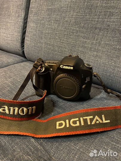 Фотоаппарат canon eos 30d и объектив tamron