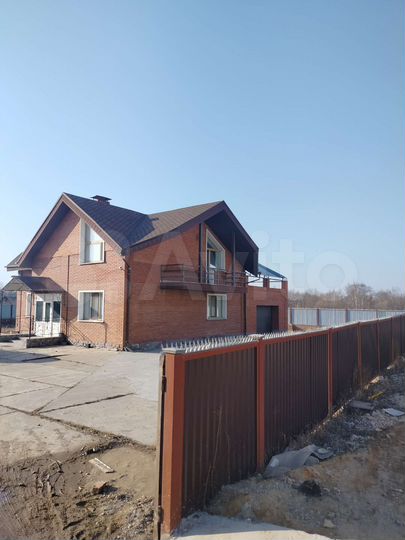 Коттедж 160 м² на участке 25 сот.