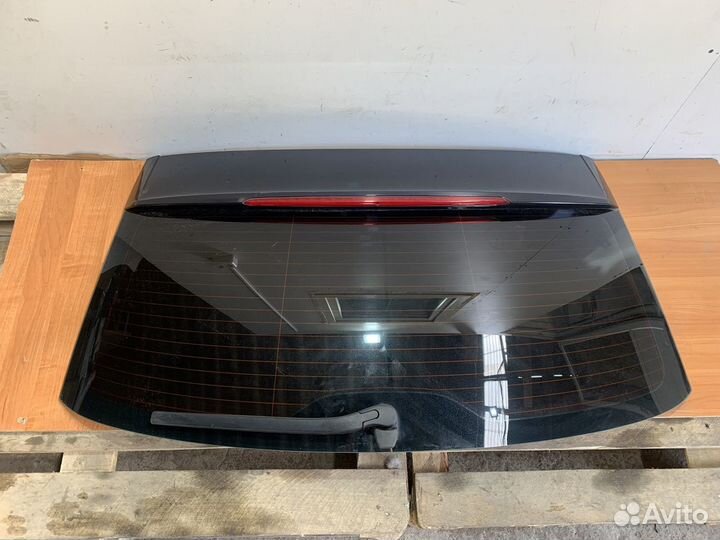 Стекло крышки багажника Bmw f11 туринг