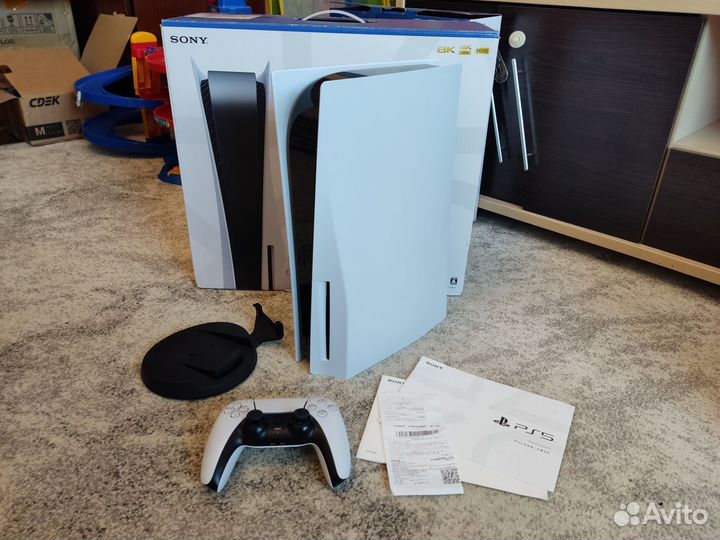 PS5 825Gb с приводом(гарантия 8 месяцев)