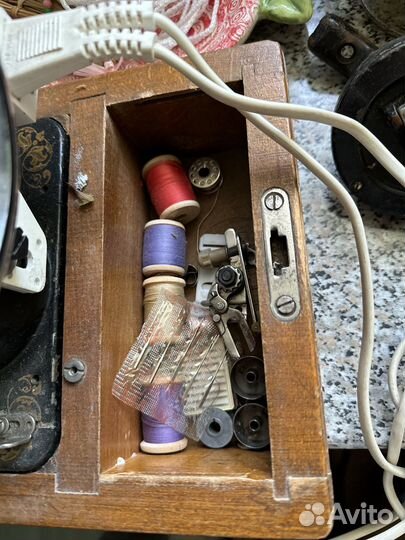 Швейная машинка Подольск с электроприводом