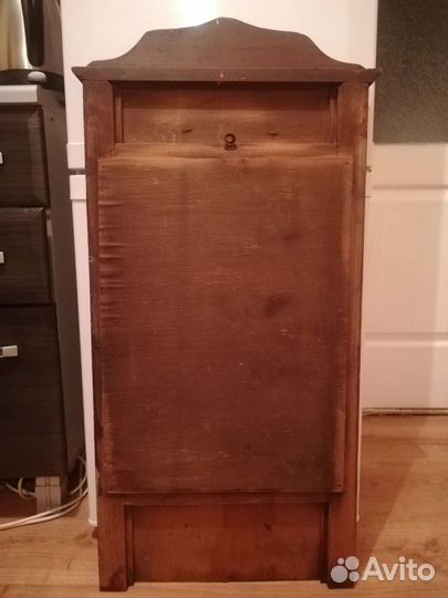 Зеркало старинное в деревянной резной раме