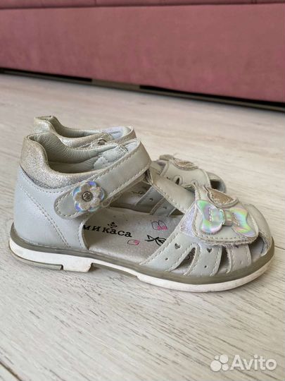 Босоножки для девочки 28 размер