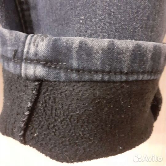 Джинсы утеплённые для девочек,рост 140 см