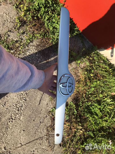 Задняя дверь