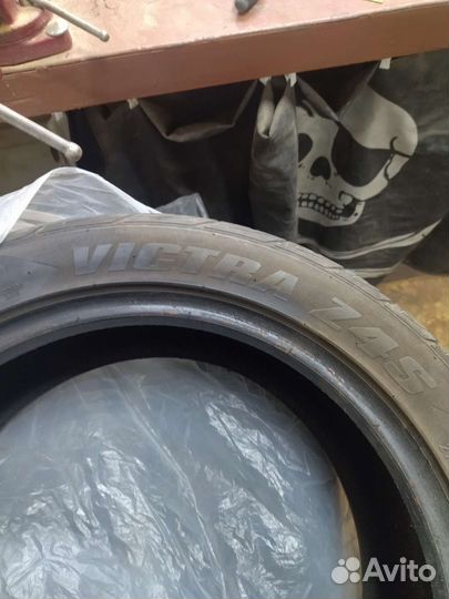 Maxxis MA-Z4S Victra 215/50 R17