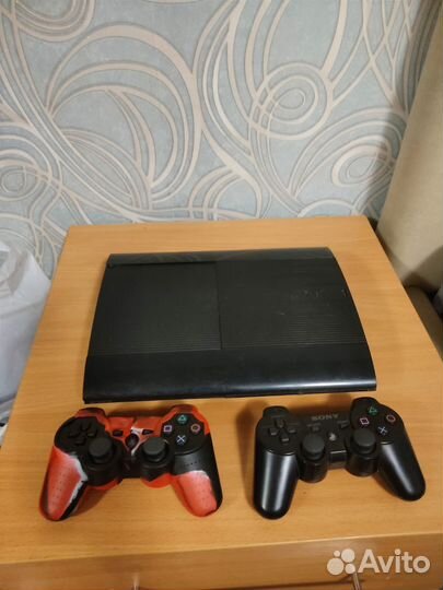 Sony PS3 и 42 игры