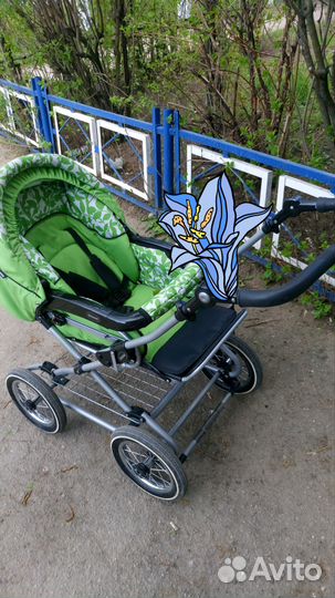 Продается детская коляска roan kortina