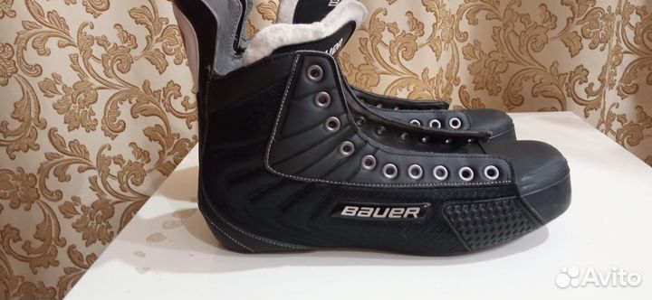 Коньки Bauer 11,5EE Flexlite 4.0