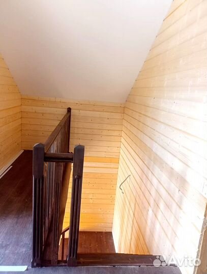 Деревянная лестница