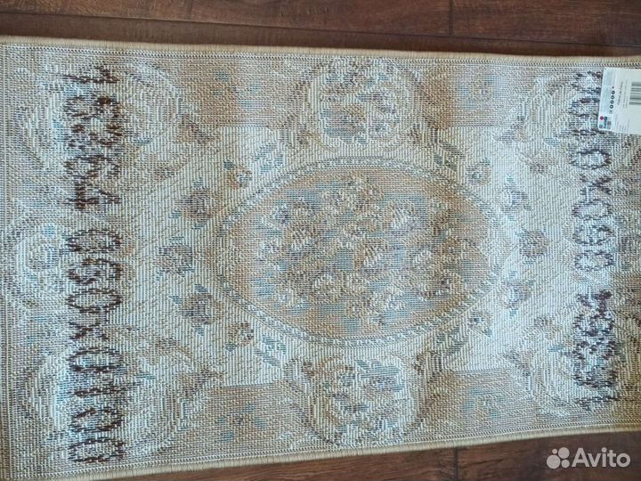 Ковер новый 60*100см