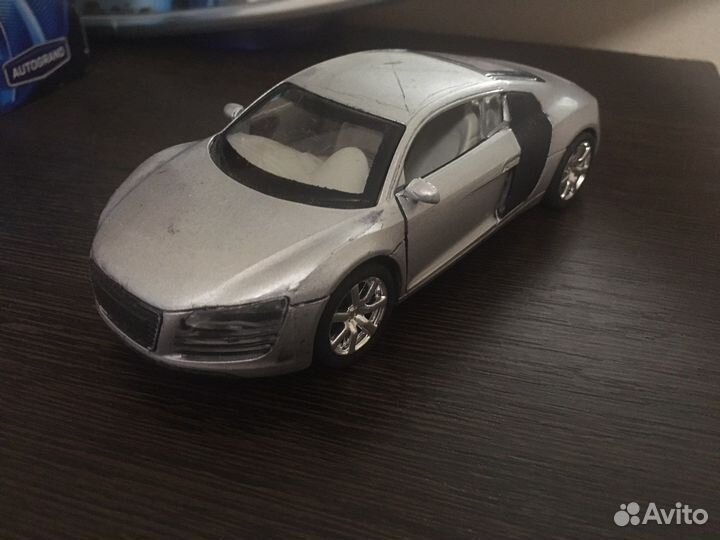 Модельные машинки