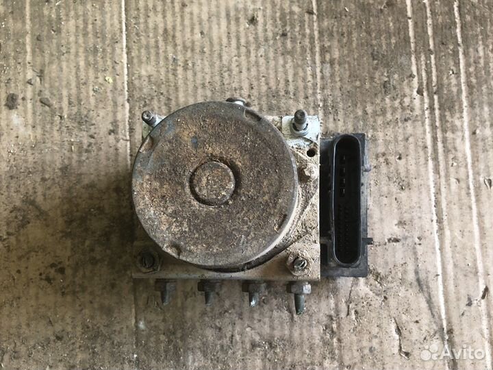 Nissan almera n16 блок абс