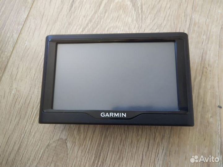 Навигатор Garmin Nuvi 57LMT