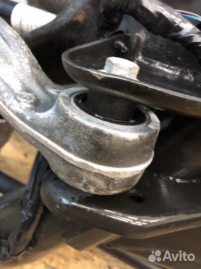 Рычаг задний левый Range Rover Evoque L551 2020г