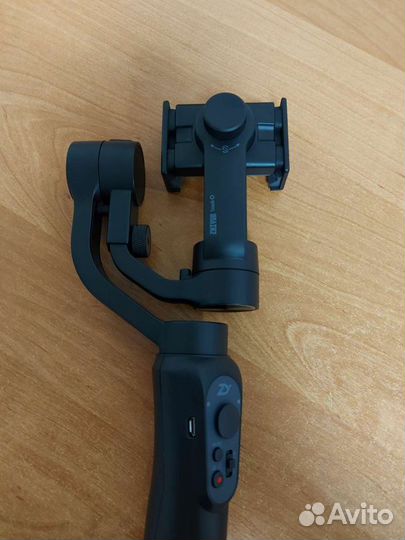 Стабилизатор для смартфона