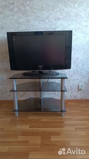 Тумба под телевизор угловая