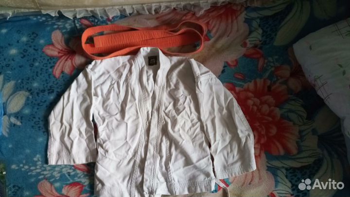 Кимоно для единоборств на 6-8 лет