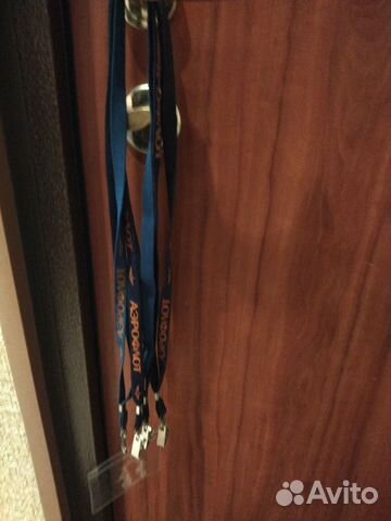 Шнурки для бейджа