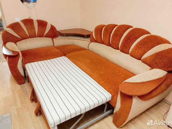 Угловой диван