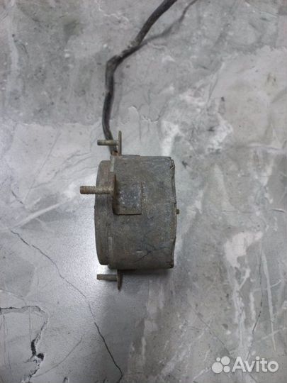 Мотор вентилятора охлаждения Audi А4 B8