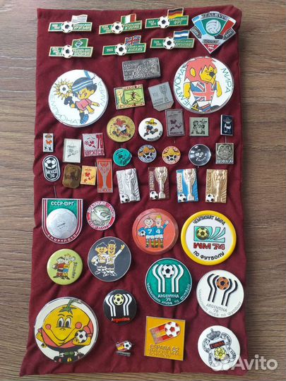 Значки чемпионаты мира и европы по футболу