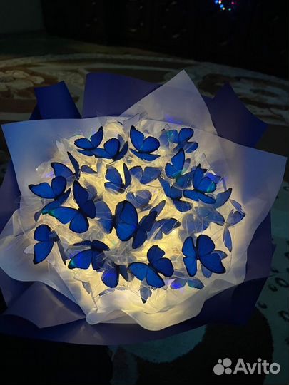 Букет с бабочками