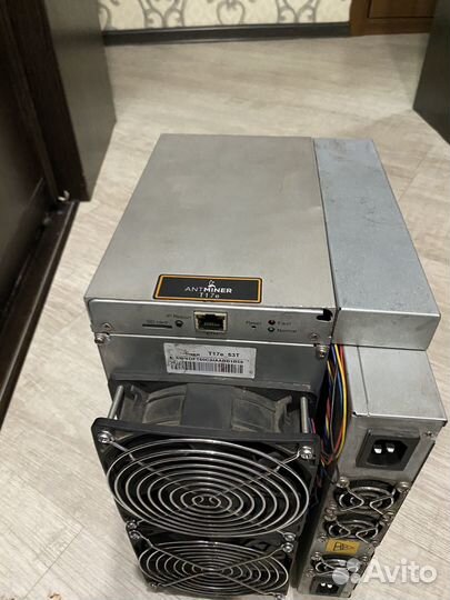 Antminer T17e на запчасти