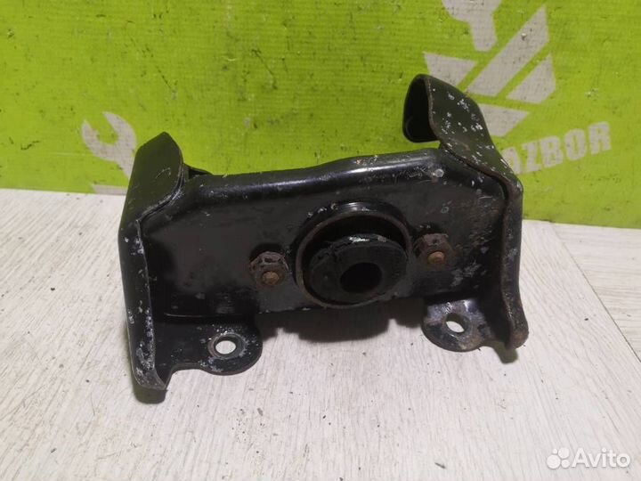 Опора кпп Пежо 206