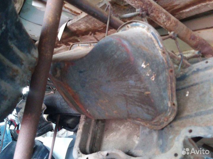 Поддон картера Volkswagen Passat B2 B2