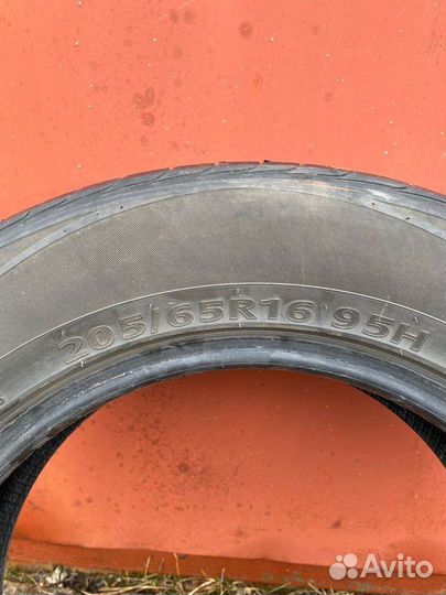 Kumho Solus SA01 KH32 205/65 R16 95H