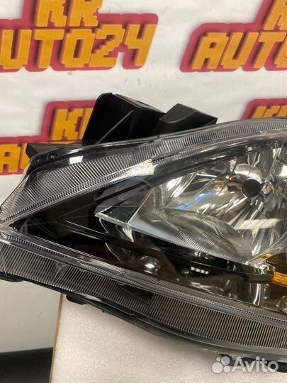 Фара галогеновая передняя левая Mazda Mazda 3