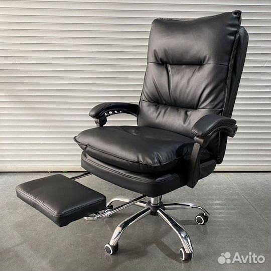 Компьютерное офисное кресло с массажем (новые)