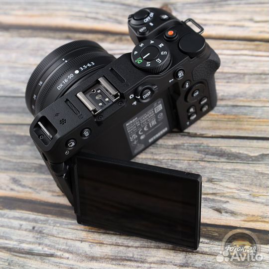 Nikon Z30 Kit 16-50mm f/3.5-6.3 VR