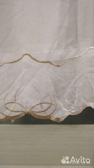 Тюль с вышивкой