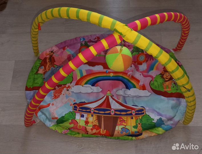 Развивающий коврик