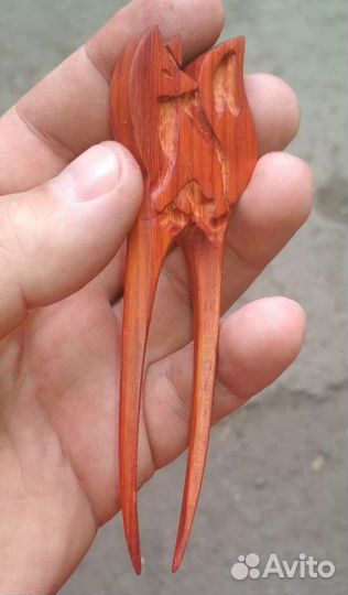Шпилька деревянная