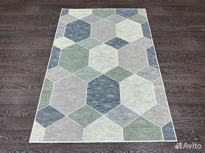 Ковер Matrix новый 1.35х1.95 м