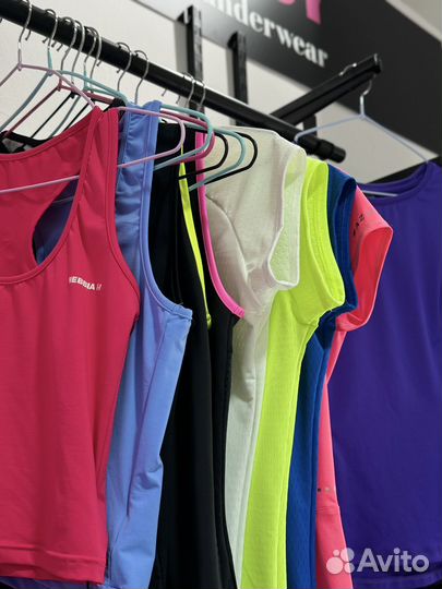 Магазин брендовой спортивной одежды