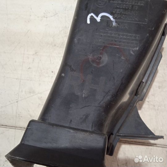 Воздуховод тормозов правый Bmw 7' G11 B57D30A 3