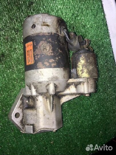 Стартер VG33E Nissan Cedric PY31 2330026V01