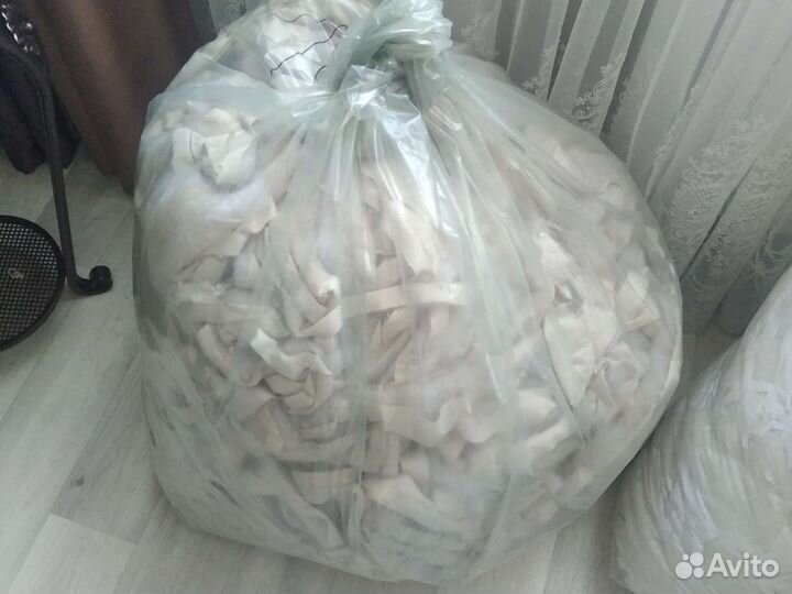 Обрезки синтепона