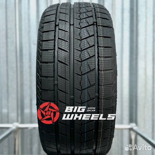 Sonix Snowrover 868 215/60 R17 96H