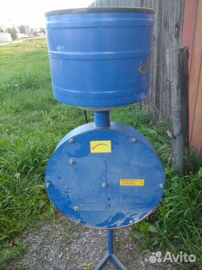 Зерно дробилка